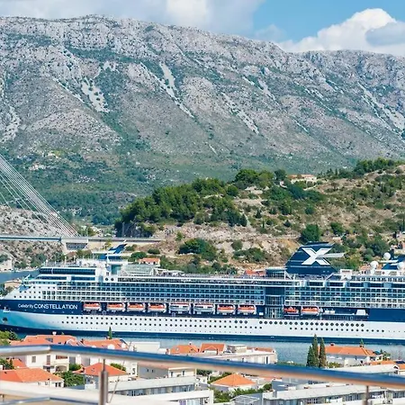 Appartamento Modern With Swimming Pool - Penthouse