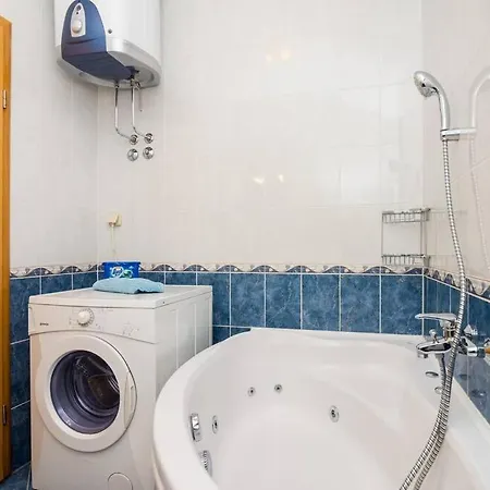 Modern With Swimming Pool - Penthouse Apartman
