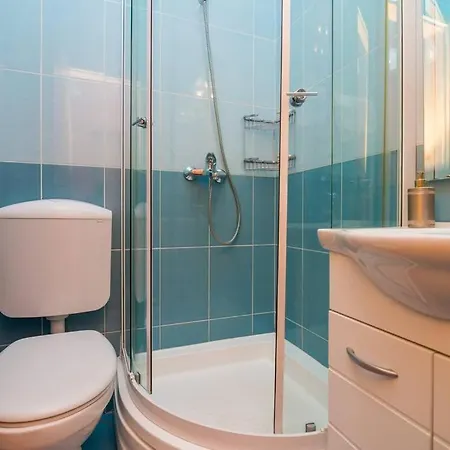 Modern With Swimming Pool - Penthouse Ragusa