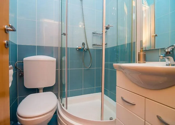 Modern With Swimming Pool - Penthouse Ragusa