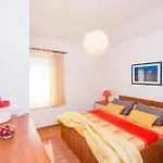 Modern With Swimming Pool - Penthouse Lejlighed