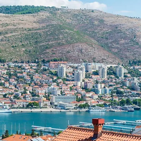 Modern With Swimming Pool - Penthouse Apartment Dubrovnik