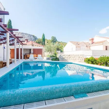 Apartman Modern With Swimming Pool - Penthouse Dubrovnik